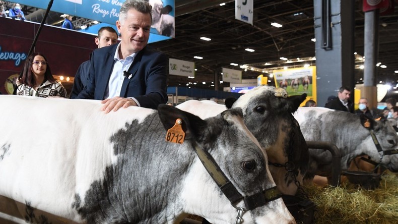 Fabien Roussel, au Salon de l'agriculture, le 28 février 2022 (image d'illustration).