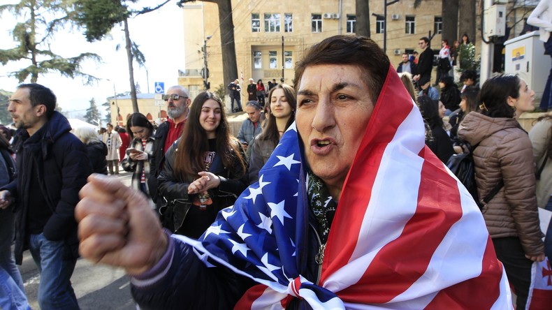 Manifestations en Géorgie : Moscou s'inquiète d'une instrumentalisation depuis Washington