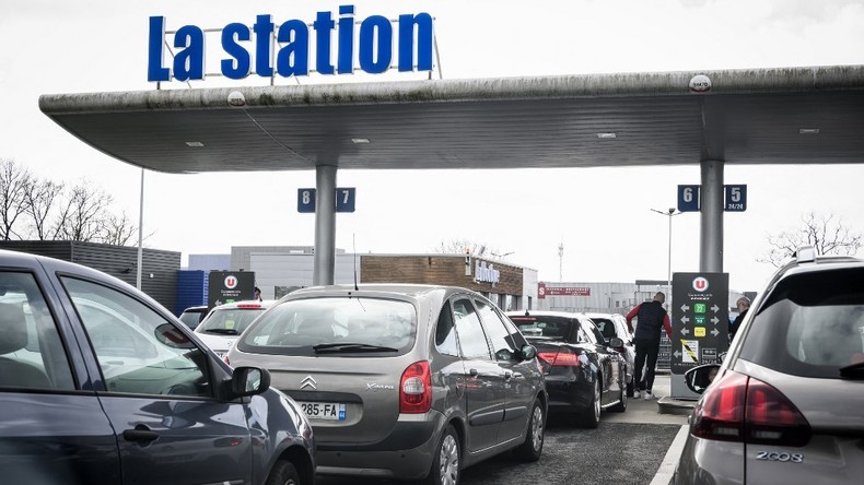 Mouvement social : des stations-service en difficulté après le blocage de raffineries