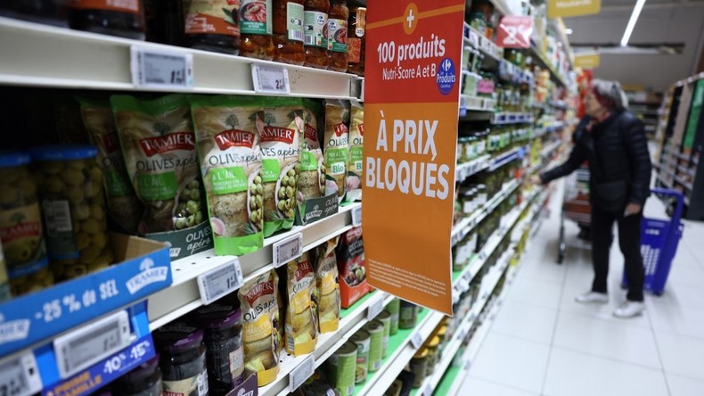 France : en mars, la hausse des prix alimentaires sur un an a atteint 15,6%