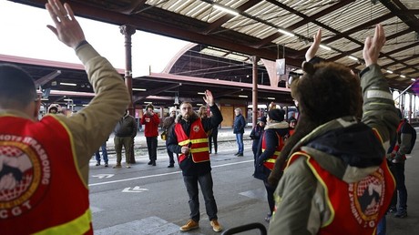 Retraites : les transports perturbés et la distribution de gaz ralentie au troisième jour de grève