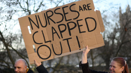 Royaume-Uni : les infirmières de nouveau en grève pour de meilleurs salaires