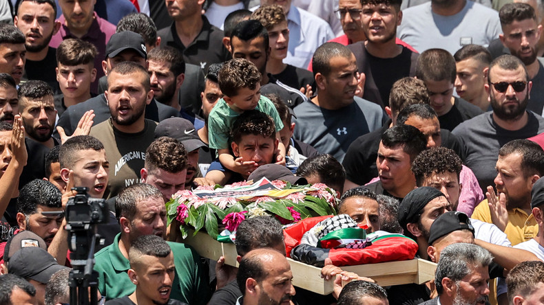 Heurts en Cisjordanie après les funérailles d'un enfant de trois ans tué par Tsahal (VIDEO)