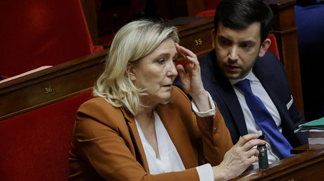 Marine Le Pen et Jean-Philippe Tanguy sur les bancs de l'Assemblée nationale.