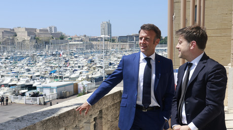 Emmanuel Macron et le maire de Marseille, Benoît Payan.