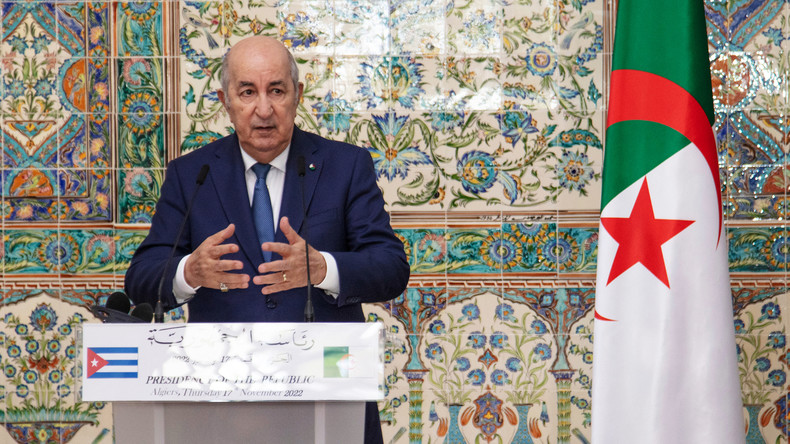 Le président algérien en visite à Pékin confirme son tropisme vers l'est