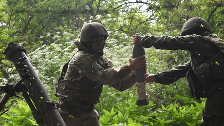 «Le commandement ukrainien jette ses troupes de façon désespérée à l'assaut», estime Choïgou