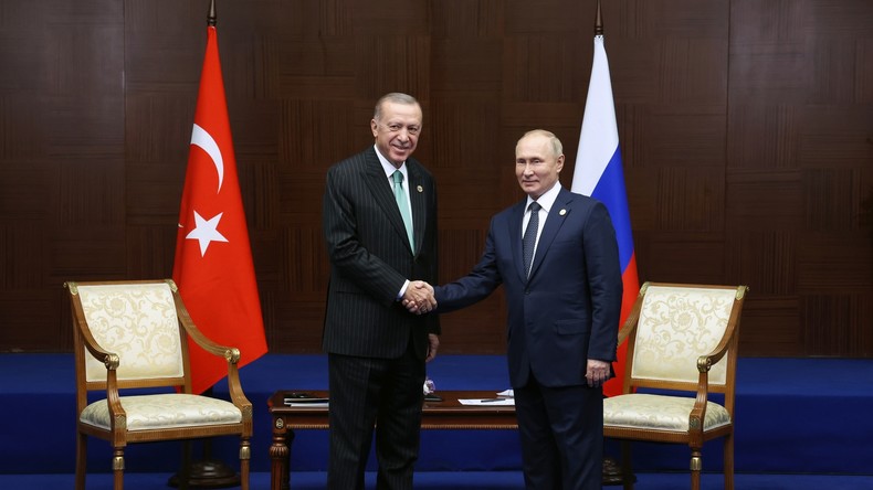 Erdogan veut proposer à Poutine sa médiation pour l'Ukraine, sa venue en Turquie «en préparation»