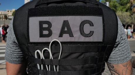 Un quadragénaire à moto agressé puis sauvé par la BAC dans l'Essonne, vives réactions dans la police