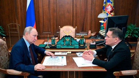 Vladimir Poutine a reçu le directeur de Rosatom ce 14 août.