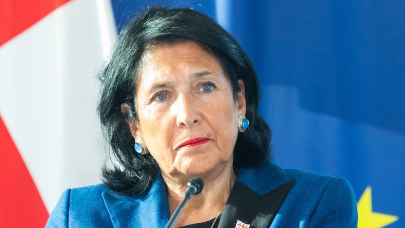 Géorgie : le parti au pouvoir lance une procédure de destitution contre la présidente Zourabichvili