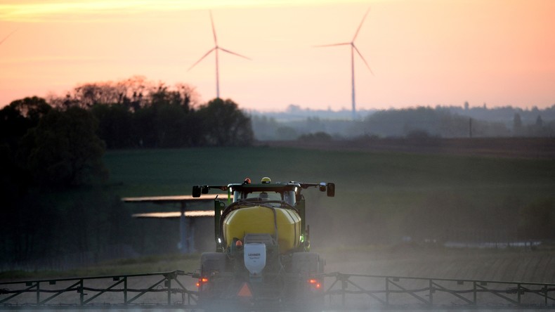 Prolongation de la commercialisation du glyphosate : levée de boucliers face à Bruxelles