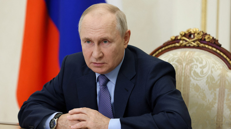 Vladimir Poutine rencontre les nouveaux dirigeants des régions