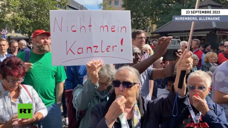 Allemagne : Scholz perturbé par des manifestants opposés au soutien de Berlin à Kiev