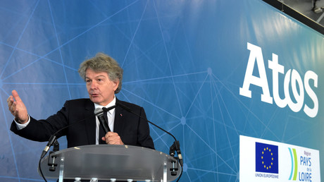Rachat du fleuron français Atos : Borne tente d'éteindre la polémique