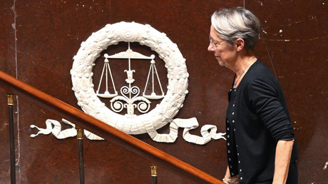 France : Elisabeth Borne échappe à une 18ème motion de censure