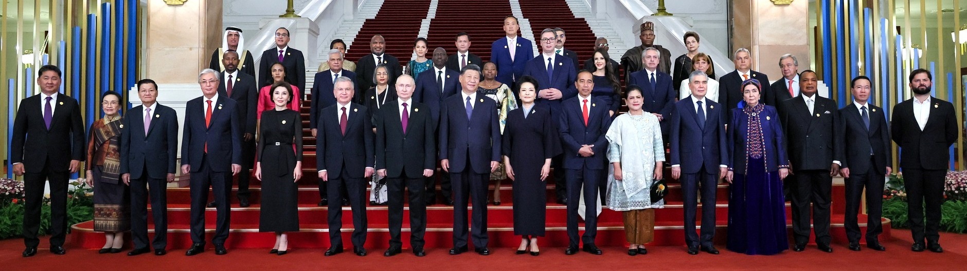 Poutine a été accueilli par Xi Jinping à la cérémonie d'ouverture du forum «Une ceinture, une route»