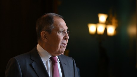 Haut-Karabagh : «Nos forces de maintien de la paix font tout ce qu’elles peuvent», assure Lavrov