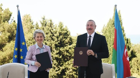 Ursula von der Leyen à Bakou pour signer un contrat gazier avec Ilham Aliev (image d'illustration).