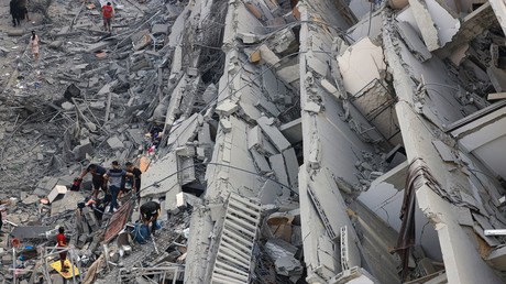 Décombres d'un immeuble de Gaza qui abriterait des bureaux du Hamas, détruit par une frappe israélienne en riposte à l'attaque du 7 octobre (image d'illustration).