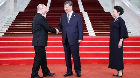 Poutine a été accueilli par Xi Jinping à la cérémonie d'ouverture du forum «Une ceinture, une route»