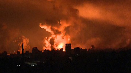 Bombardements à Gaza dans la nuit du 27 au 28 octobre.