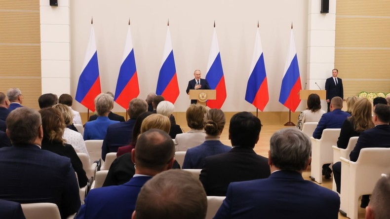 Poutine : «Les tentatives d’ingérences dans le processus électoral russe seront évitées»