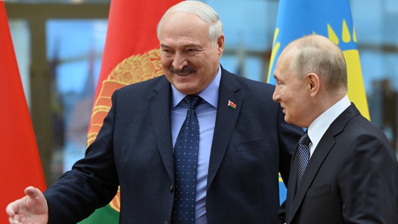 Sommet de Minsk : l’OTSC doit contribuer à «l’unification de nos peuples», estime Poutine