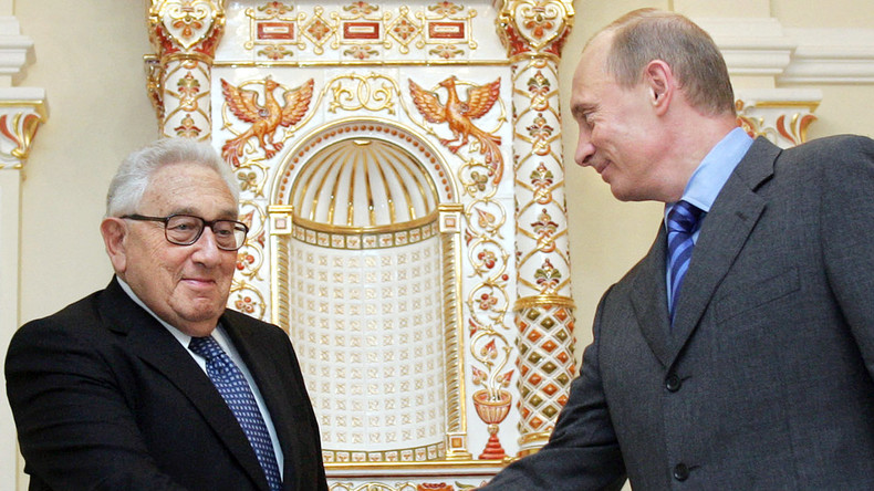 Henry Kissinger décède à l'âge de 100 ans, Vladimir Poutine salue «un homme d'Etat sage et visionnaire»