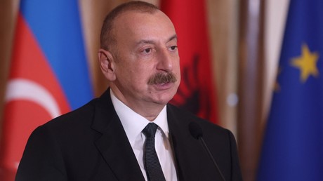L'Azerbaïdjan accuse la France de «préparer une nouvelle guerre» en armant l'Arménie