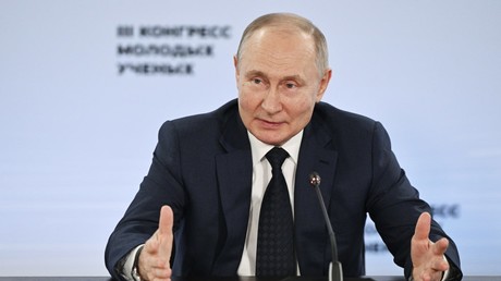 La Russie s'est émancipée de sa dépendance technologique envers l'Occident, selon Poutine
