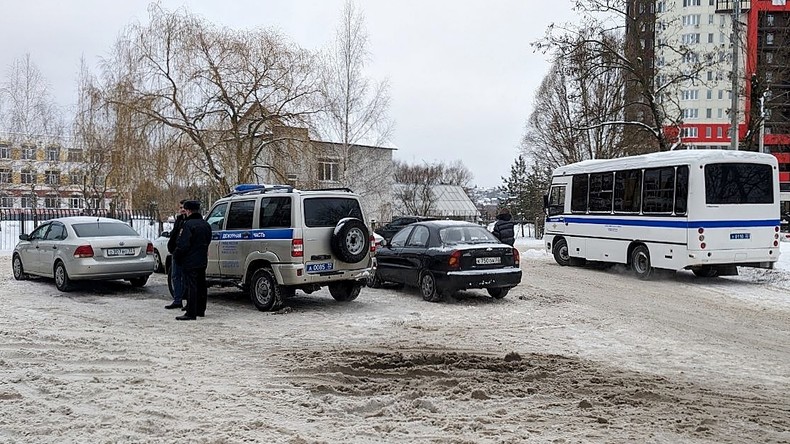 Russie : fusillade dans une école à Briansk, deux morts, dont la collégienne ayant tiré