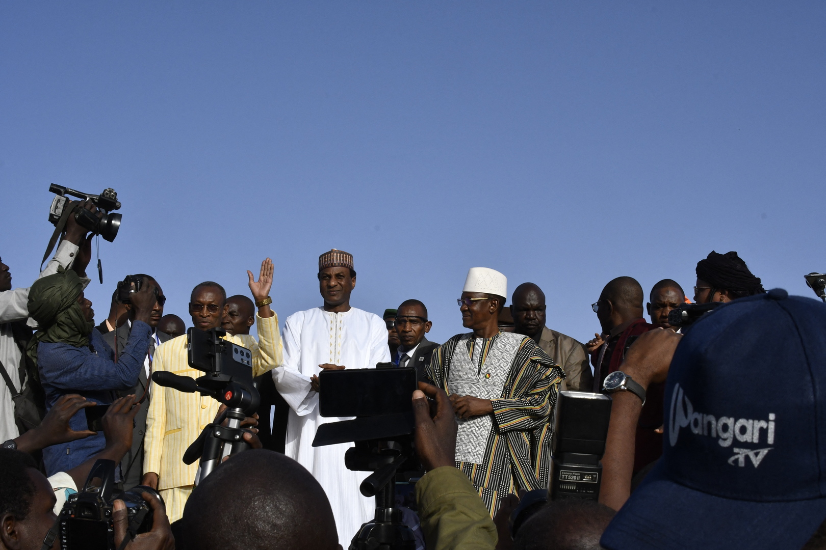 Sahel : Le Mali, Le Burkina Et Le Niger Entendent Renforcer Leur ...