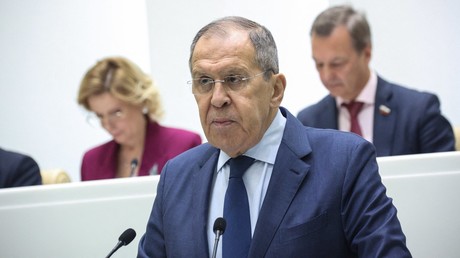 Le ministre russe des Affaires étrangères Sergueï Lavrov, lors de son discours devant le Conseil de la Fédération de Russie à Moscou, le 13 décembre 2023.