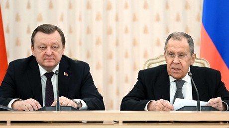 Lavrov : les Occidentaux devraient «reconnaître l’impasse» dans laquelle ils ont placé Kiev
