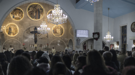 Dans le village chrétien de Zababdeh en Cisjordanie, les habitants prient pour Gaza