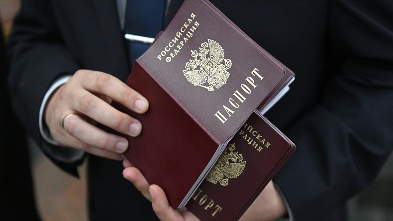 Armée : Vladimir Poutine signe un décret sur l’octroi de la nationalité russe aux engagés étrangers