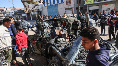 Image de la voiture de Moustafa Thuraya et Hamza Dahdouh après une frappe israélienne le 7 janvier 2024 (image d'illustration).