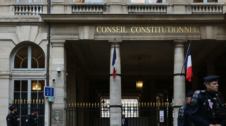 France : le projet de loi immigration en partie censuré par le Conseil constitutionnel