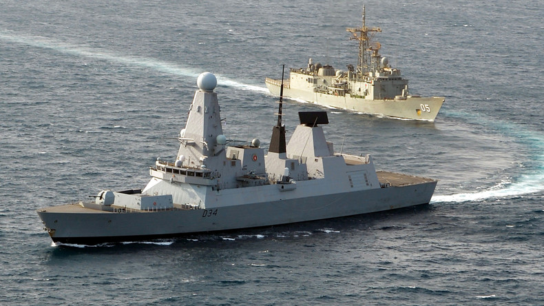 Quand la Royal Navy troque ses missiles contre des salles de sport