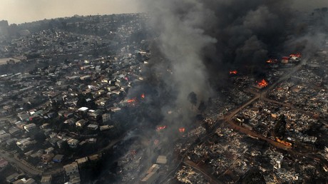 Chili : des incendies tuent au moins 51 personnes, près de 6 000 maisons touchées