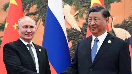 Rencontre entre Vladimir Poutine et Xi Jinping à Pékin le 18 octobre 2023 (image d'illustration).
