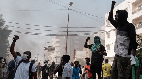 Sénégal : l'internet sur les mobiles de nouveau suspendu, une manifestation interdite à Dakar