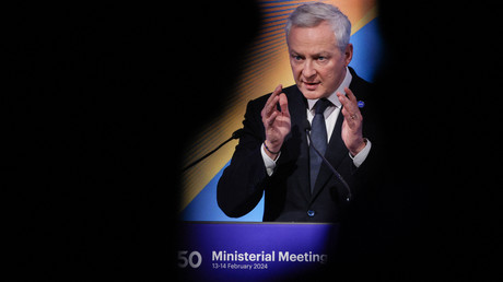 Croissance réévaluée à la baisse : Bruno Le Maire annonce 10 milliards d’euros d’économies à faire pour l’État