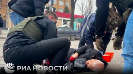 Donbass : six blessés et une femme tuée dans un bombardement à Donetsk