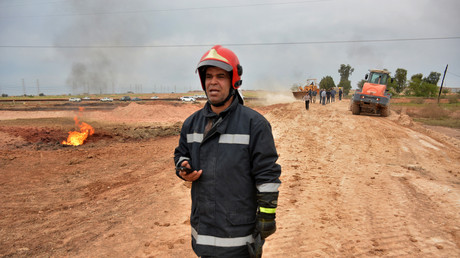 Pompier iranien intervenant le 14 février sur le site des explosions de gaz (image d'illustration).