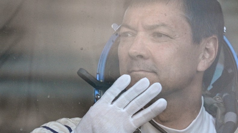 Passation de pouvoirs à l'ISS