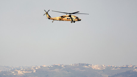 Hélicoptère israélien au dessus de la frontière libano-israélienne (image d'illustration).