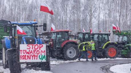 Pologne : les agriculteurs en colère vont laisser certains camions passer vers l’Ukraine