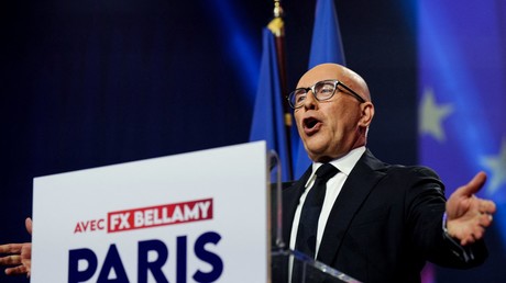 Le président des Républicains Eric Ciotti lors d'une réunion publique de soutien au candidat François-Xavier Bellamy.